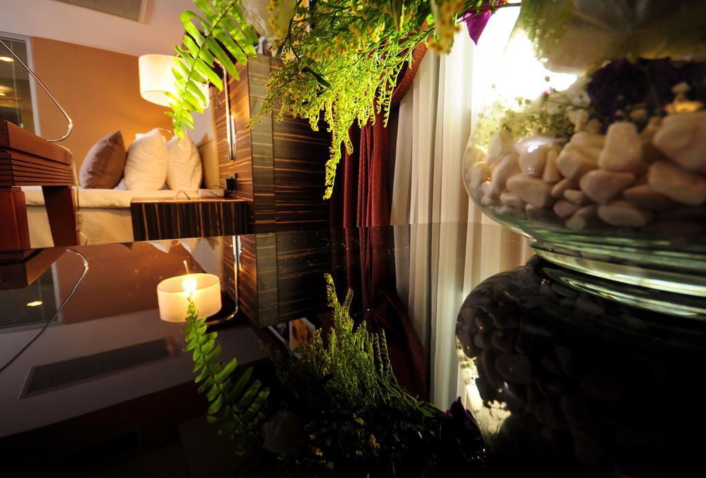 라마다 플라자 바이 윈덤 이즈미트 호텔 코자엘리 외부 사진 Spa at the Hotel