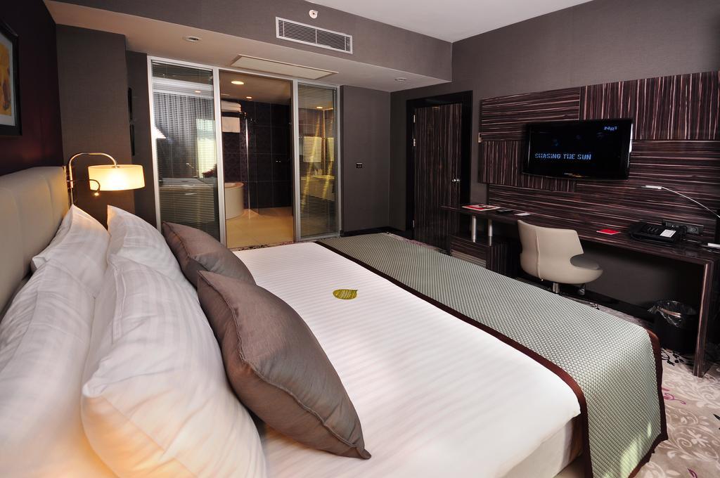 라마다 플라자 바이 윈덤 이즈미트 호텔 코자엘리 외부 사진 Deluxe Room